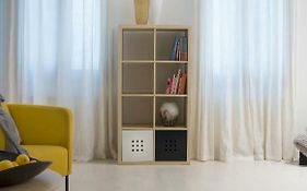 Uma Apartments